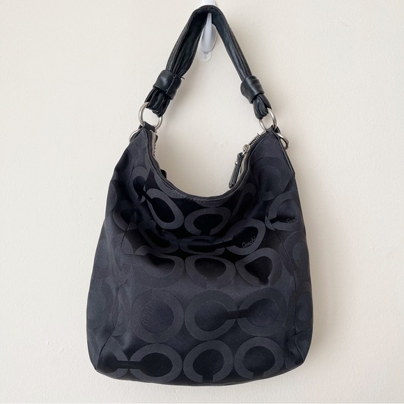 COACH monogram canvas shoulder bag - Picture 2 of 14